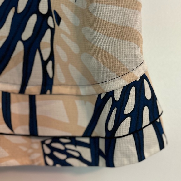 Proenza Schouler Designer Silk Tank. Color: Tan, Black, Navy. Size:0 - Picture 4 of 6